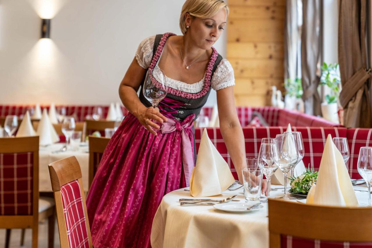 Hotel Restaurant Sonne Генгенбах Екстериор снимка