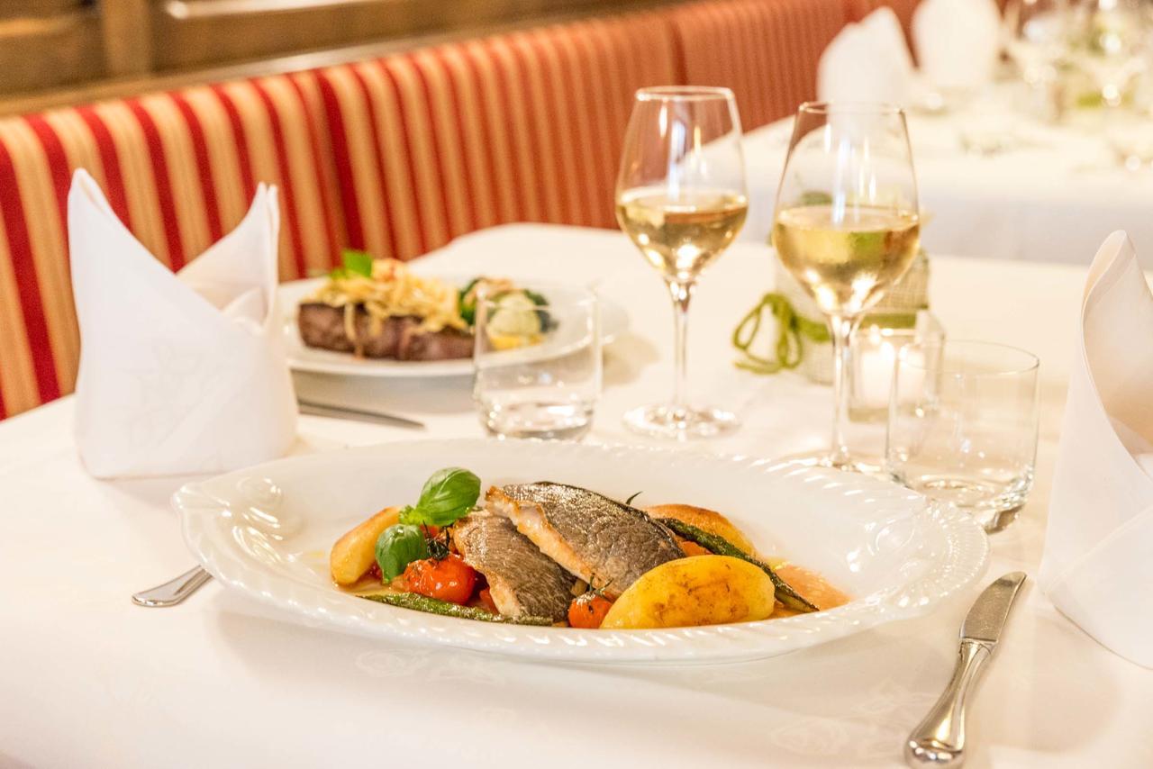 Hotel Restaurant Sonne Генгенбах Екстериор снимка