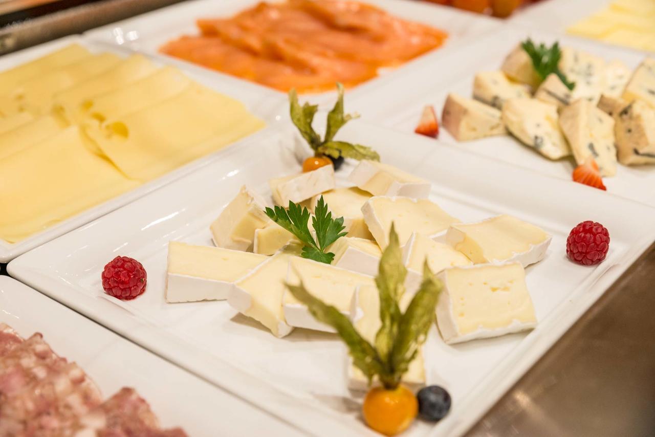 Hotel Restaurant Sonne Генгенбах Екстериор снимка